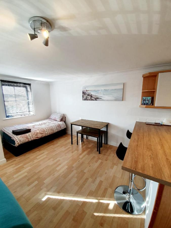 Chelmsford Town Centre Apartments With Car Parking Eksteriør bilde